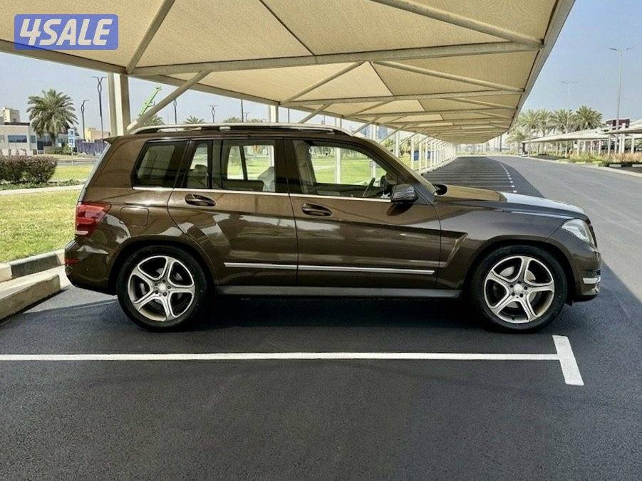 مرسيدس GLK250 - الموديل:2014 - العداد:1907