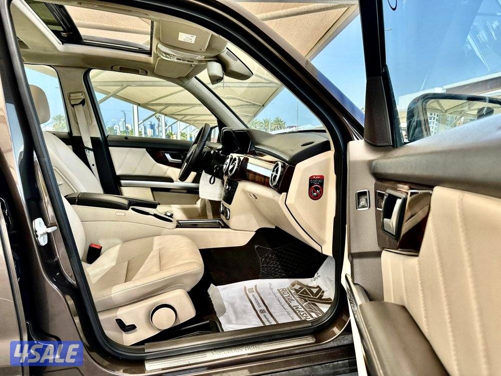 مرسيدس GLK250 - الموديل:2014 - العداد:1908