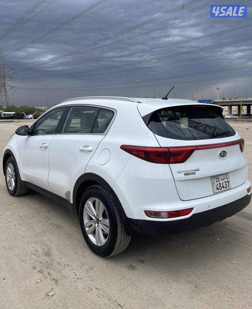 كيا سبورتاج 2018 بحالة جيدة4