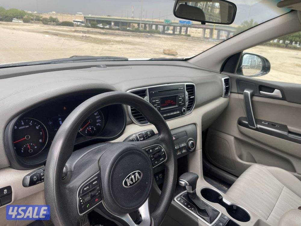 كيا سبورتاج 2018 بحالة جيدة6