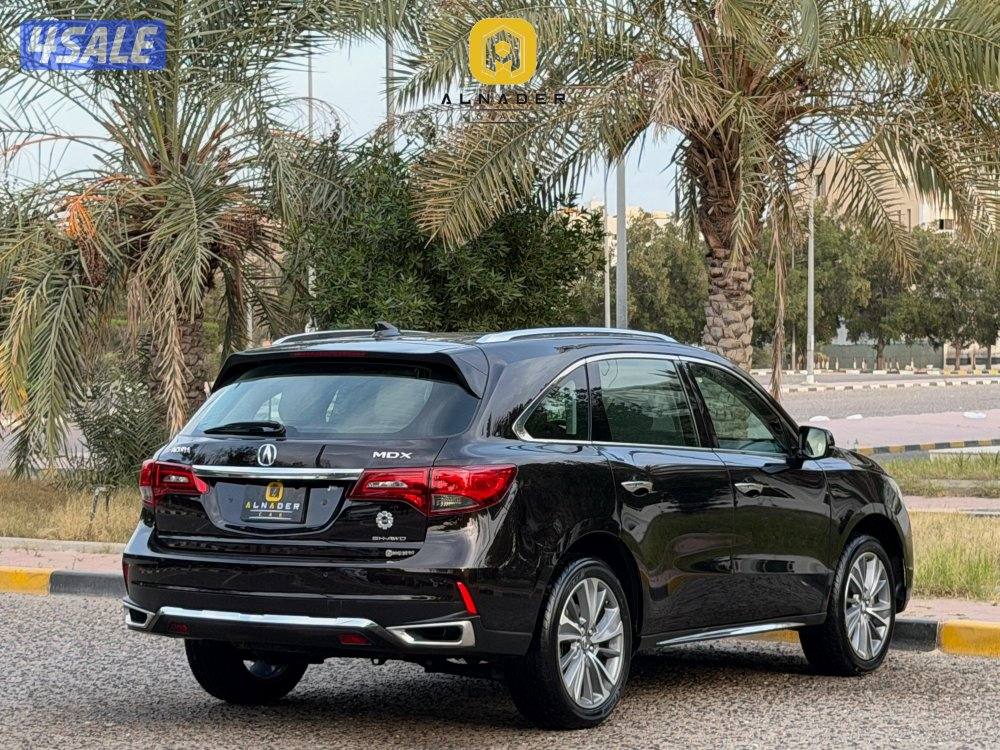 للبيع اكيورا MDX موديل 2018 بحالة الوكاله3