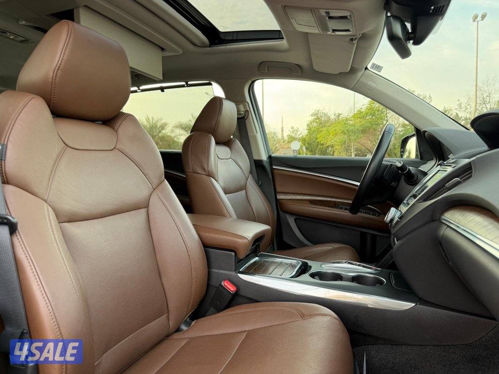 للبيع اكيورا MDX موديل 2018 بحالة الوكاله8