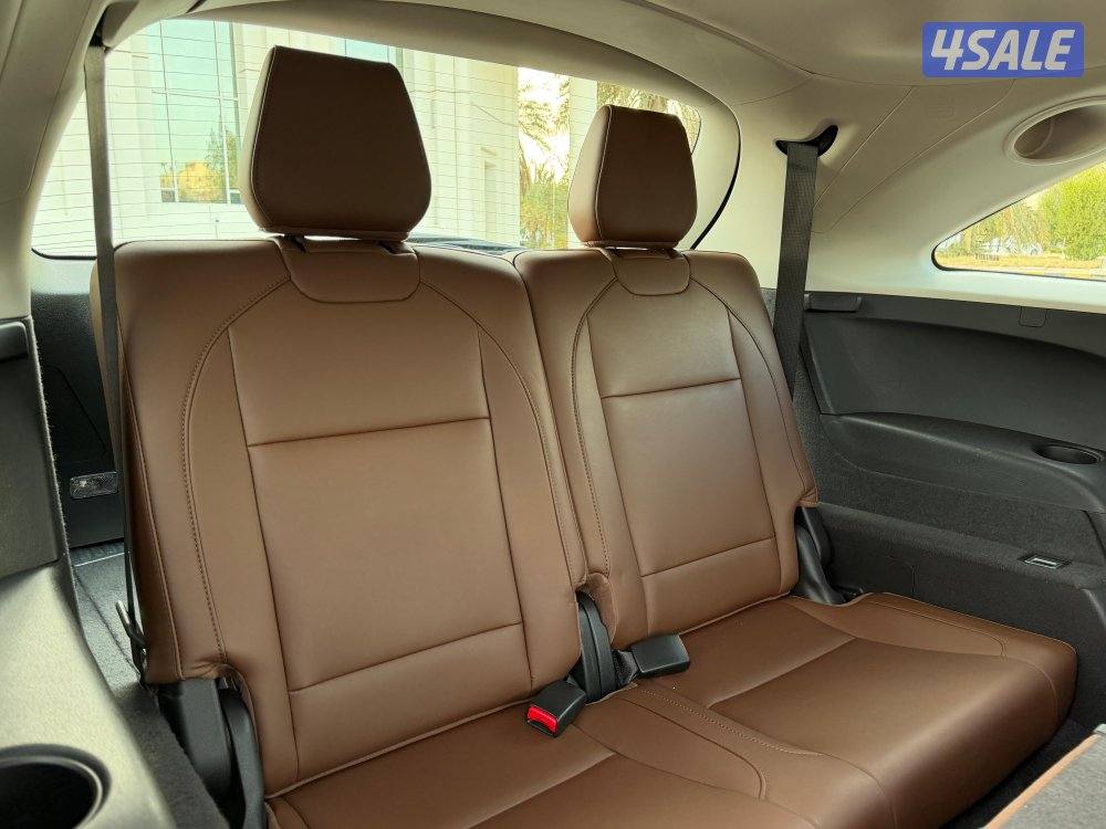 للبيع اكيورا MDX موديل 2018 بحالة الوكاله14