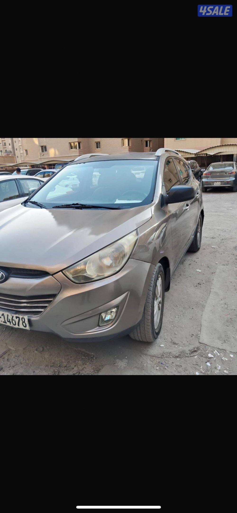 للبيع.  توسان  ٢٠١٢حالة ممتازة عداد ١٦٠ الف فقط فخمة واقتصادية ٤ سلندر9