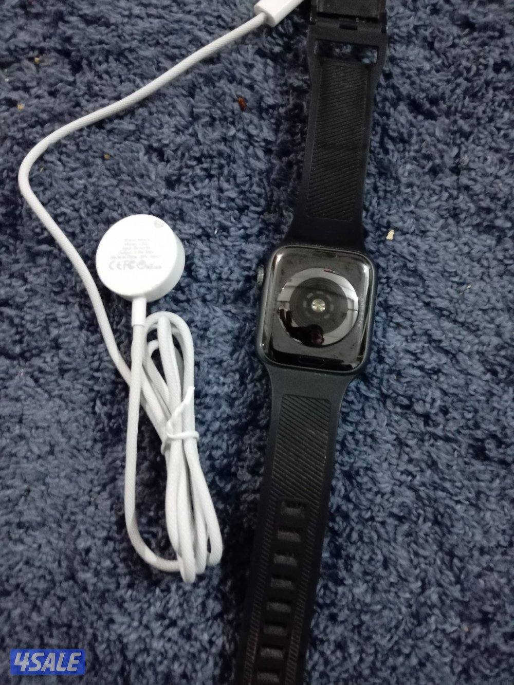 ساعة ابل سارير 5 بحالة جيدة4