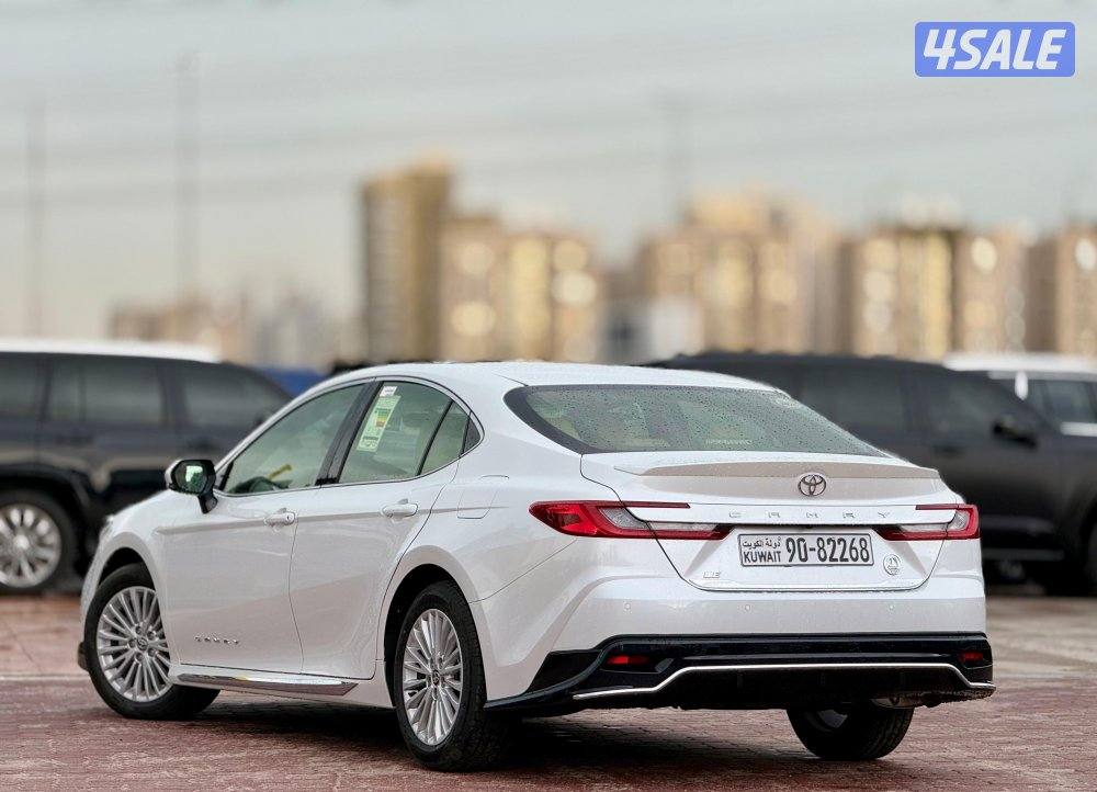 كامري اصفار 2026 كامل المواصفات4