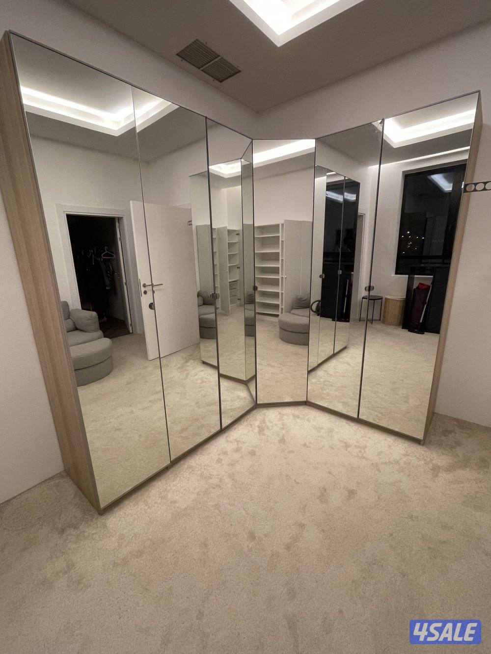 كبتين وتسريحه0