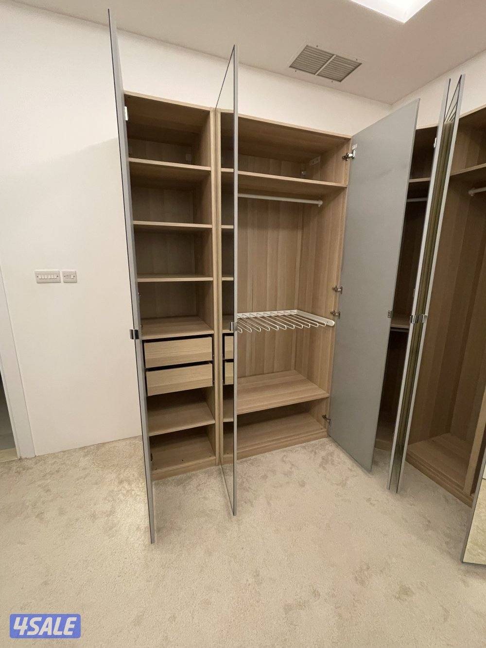 كبتين وتسريحه1