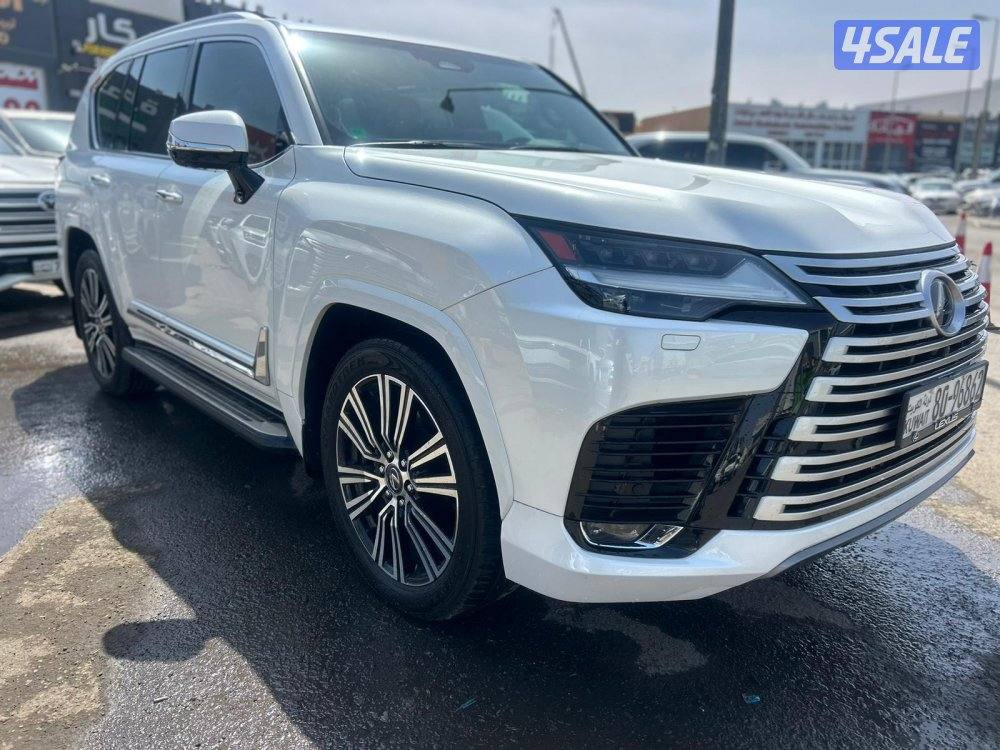 لكزس LX600 درجة اولى  twinturbo .V6 موديل 2025 ماشي 26.000 k.m  وارد1