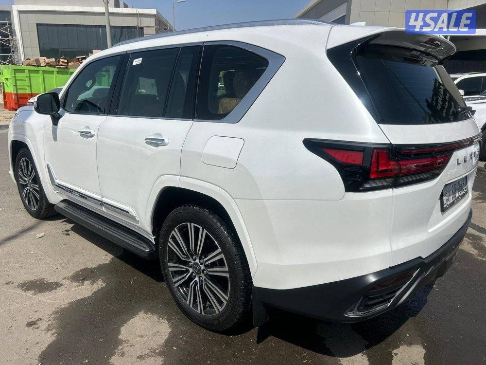 لكزس LX600 درجة اولى  twinturbo .V6 موديل 2025 ماشي 26.000 k.m  وارد3