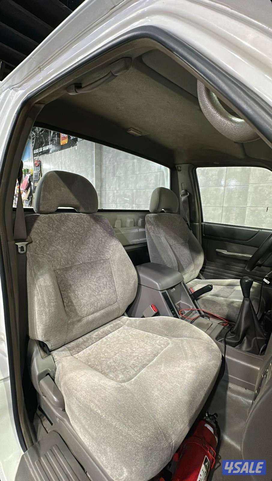 للببع او البدل يفضل مع جيب وانيت نيسان بيك اب 20123