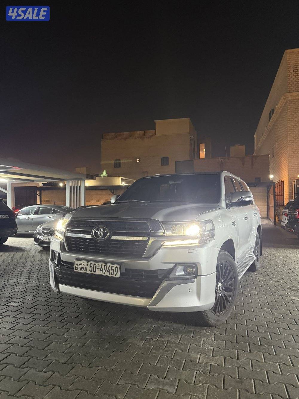 للبيع لاند لون سلفر 2018 مجدد2021 ماشي 230 فيه صبغ تجميلي10