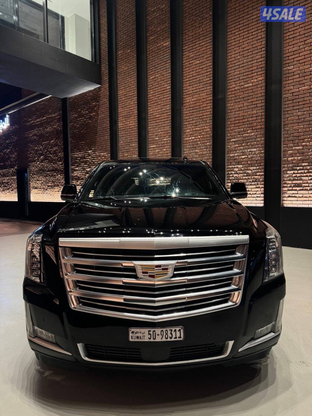 للبيع كاديلاك اسكاليد 2017 بحالة الوكالة5