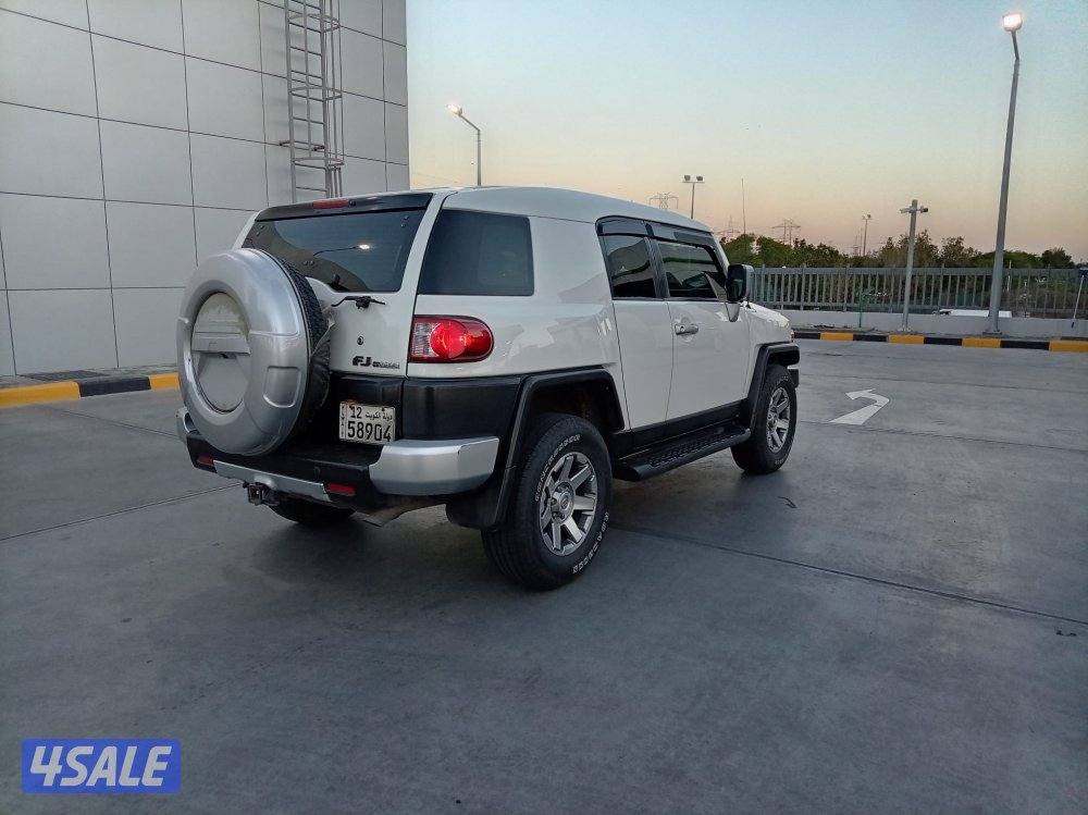 تيويتا fj موديل 20147