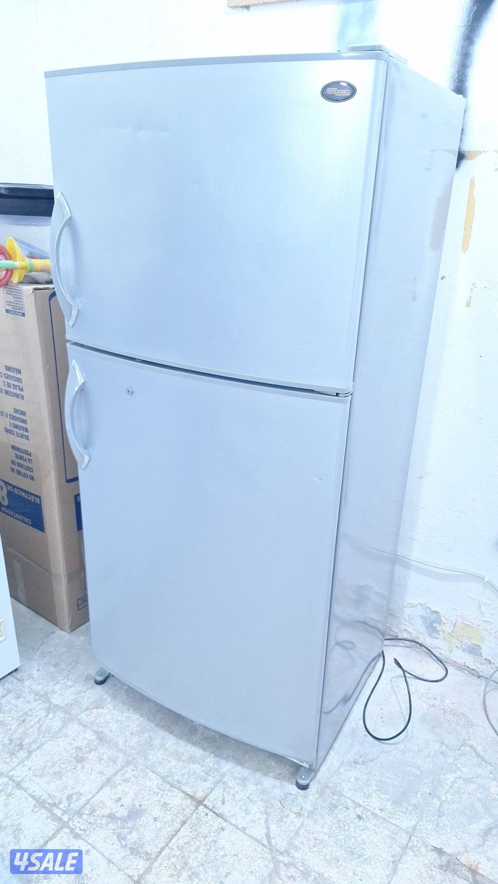 بيع ثلاجه سوبر جنرال سلفر 24قدم بحاله ممتازه مع التوصيل والكفاله1