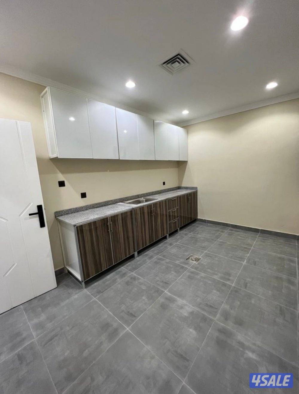 للايجار شقه في صباح الناصر9