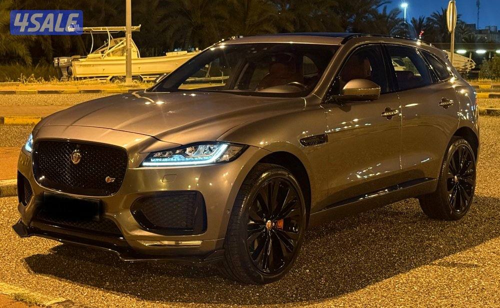 جاكوار F_pace S (شبه جديد)0