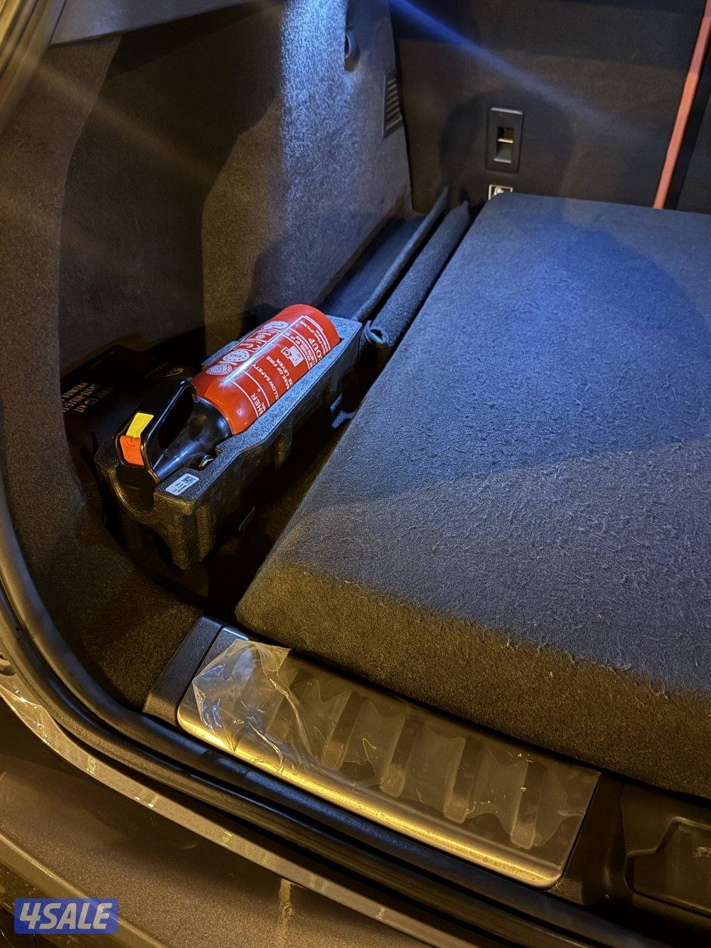 جاكوار F_pace S (شبه جديد)8