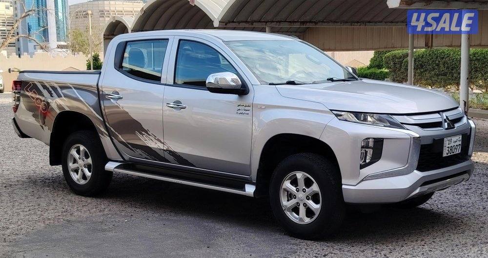 وانيت ميتشوبيسي  L200 قير عادي4×4 دبل قير وكالة سيرفيس منتظم بلوكالة1