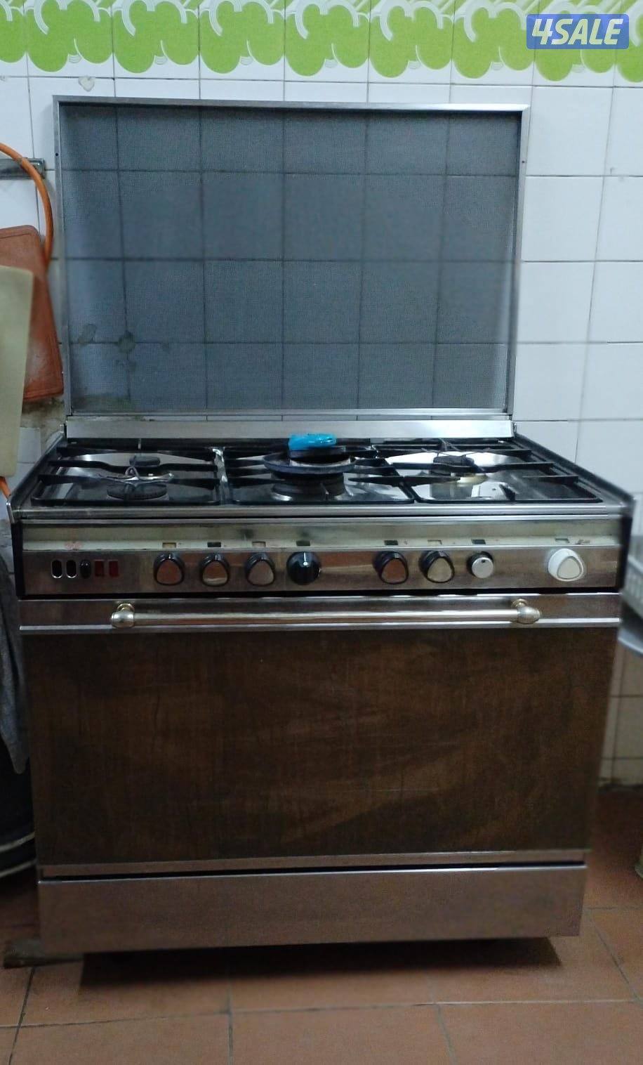 للبيع اغراض مطبخ شغالين ١٠٠/١٠٠2