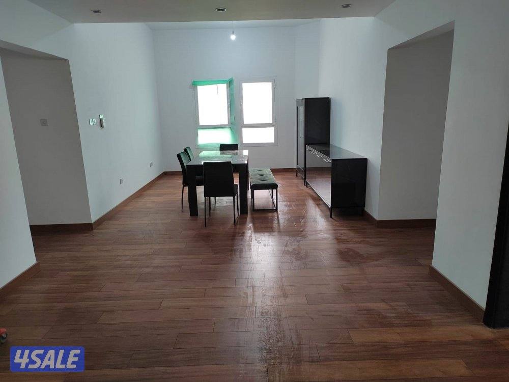 دور كامل يتكون من ٦ غرف0