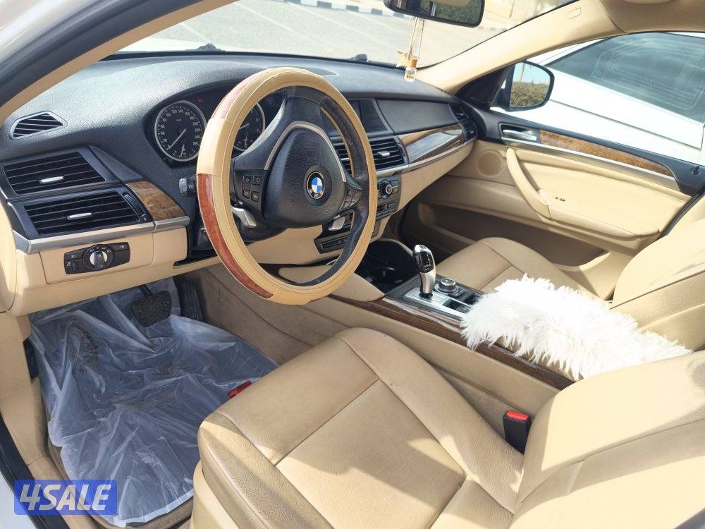 سيارة BMW x6 موديل 2011 سياره نظيفه أستعمال خفيف للبيع1