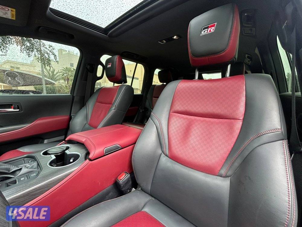 لاند كروزر 
GRS 2024 عداد 41 الف9