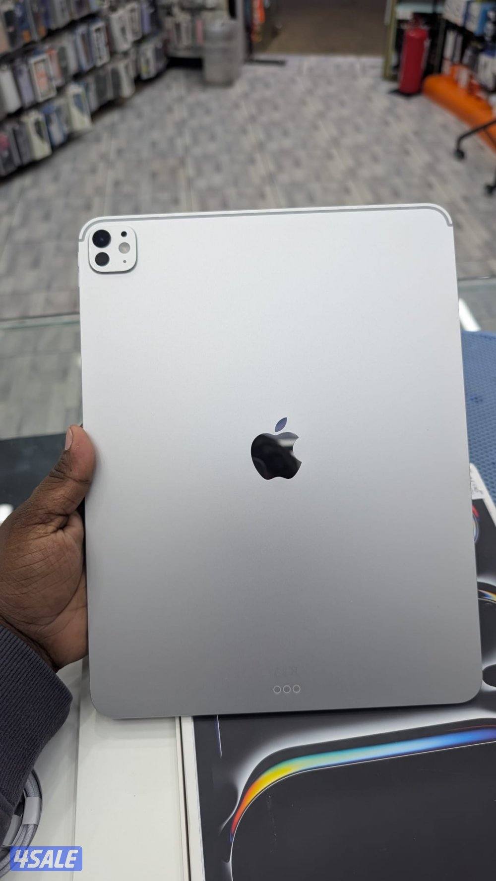 Ipad pro m5 256 gb wifi 13 inch0