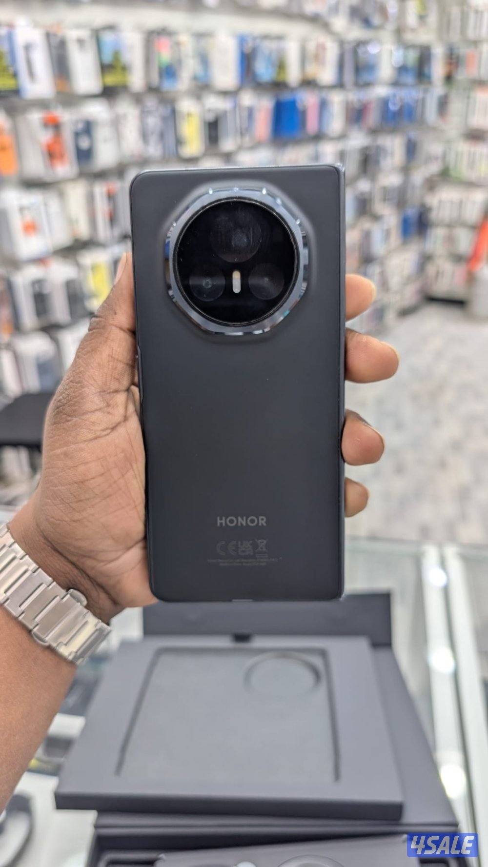 Honor magic v3 black used 512 gb with box and all1