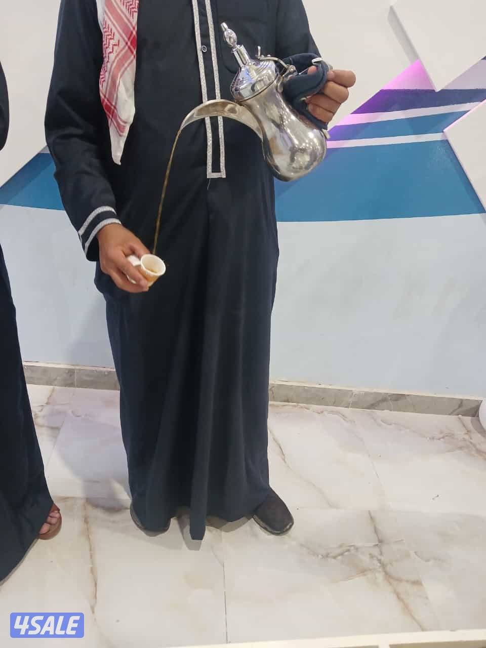 خدمة قهوجيه وخدمة شاي وقهوة وخدمة ايقاف سيارات ومقهوجيه وصبابين قهوة2