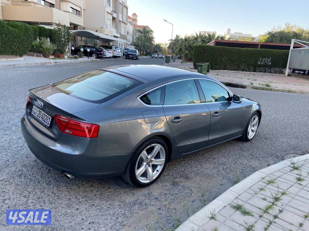 بحاله ممتازه عداد 180.000 km فل ابشن نظيفه جداً صيانه عامه ومنتظمه2