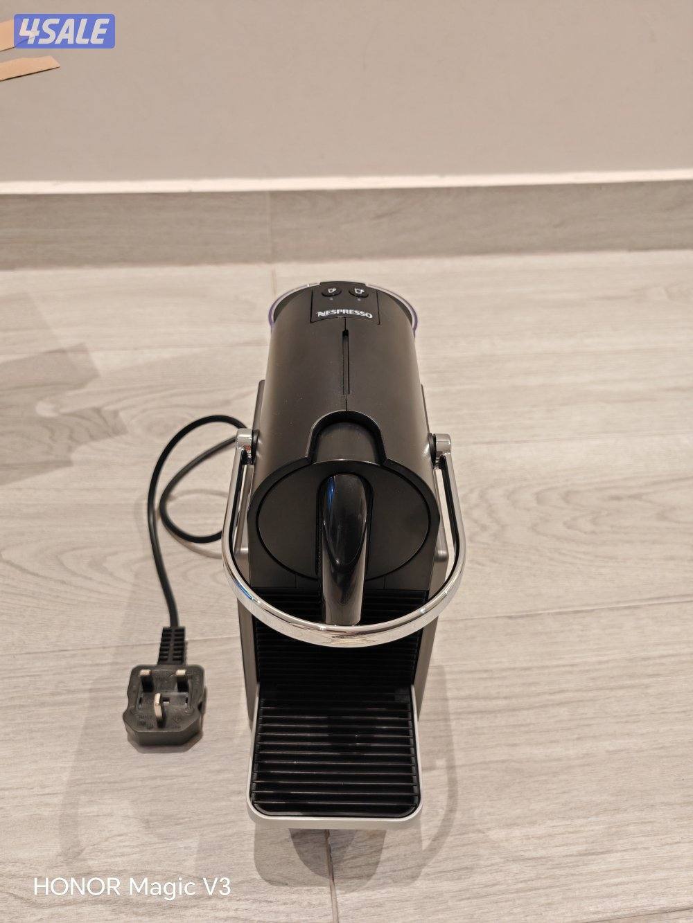 مكينة قهوة نسبرسو4