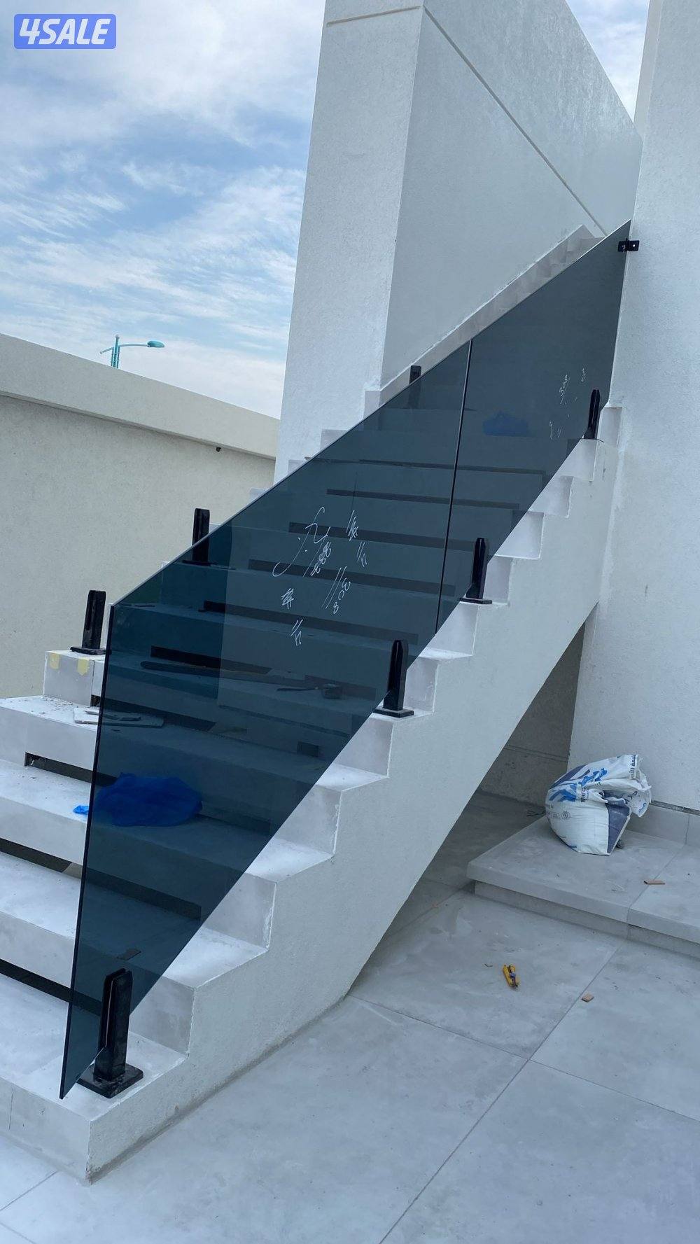 فني زجاج شاورات طاولات طعام درابزين درج3