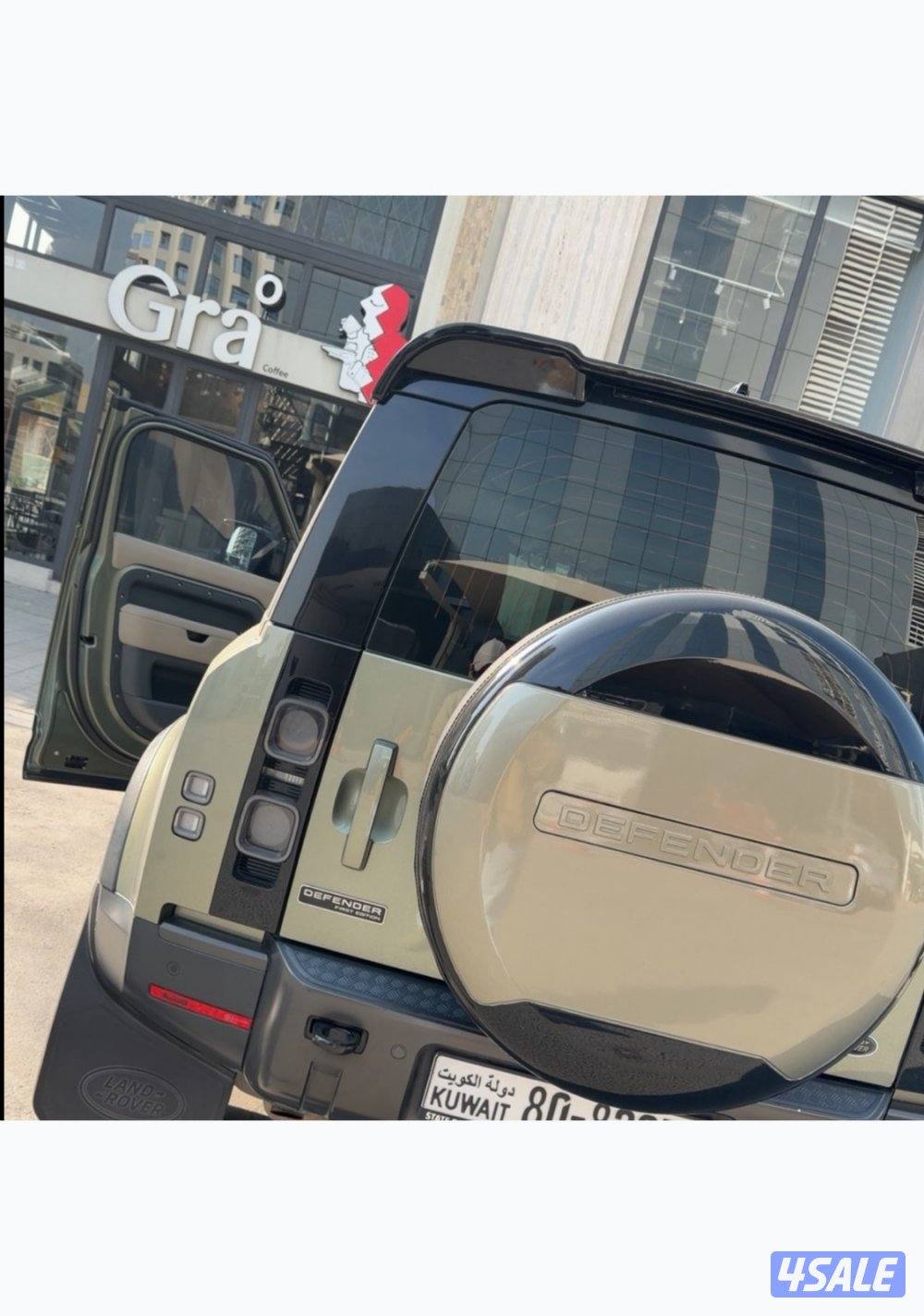 للبيع ديفندر ٢٠٢٠ سته سلندر ١١٠ ماشي ١٣٧ شرط الفحص0