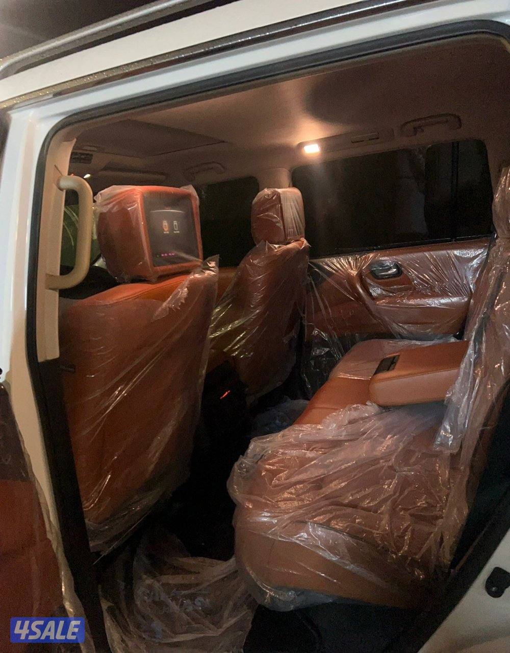 للبيع تيتانيوم موديل 20213