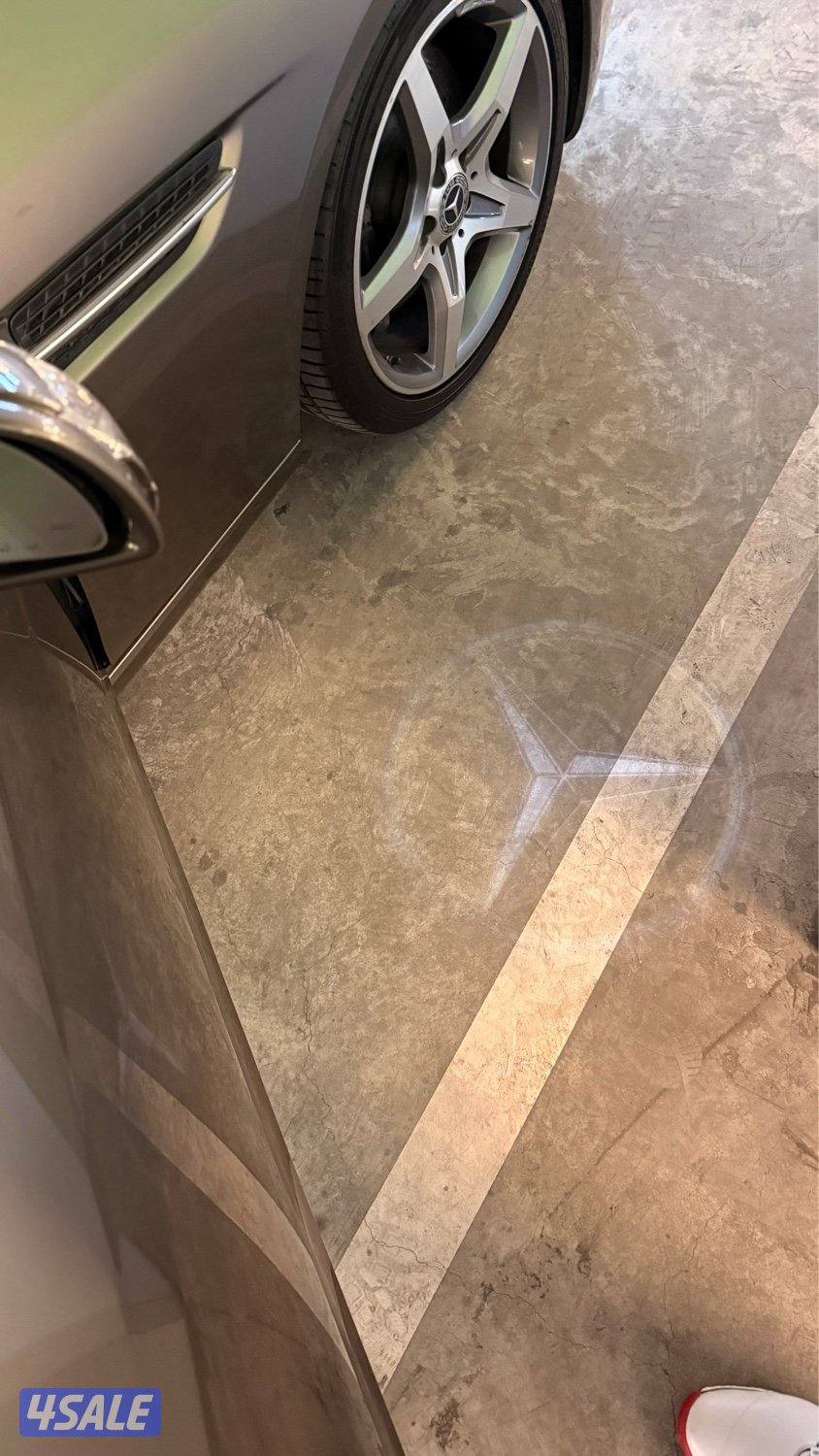 Mercedes Benz -SLC 200(AMG)15