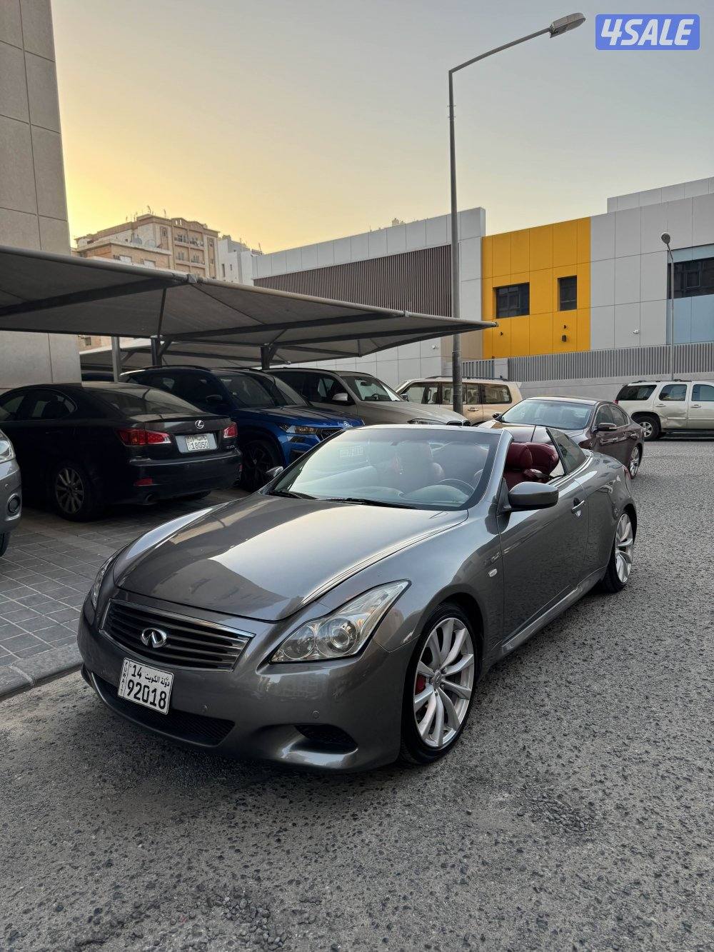 Infiniti Q60 2016 بحاله الوكاله فل اوبشن اعلى فئه2