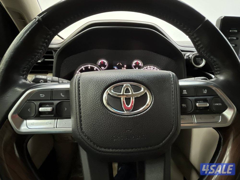 TOYOTA LAND CRUISER Toyota LAND CRUISER 20237