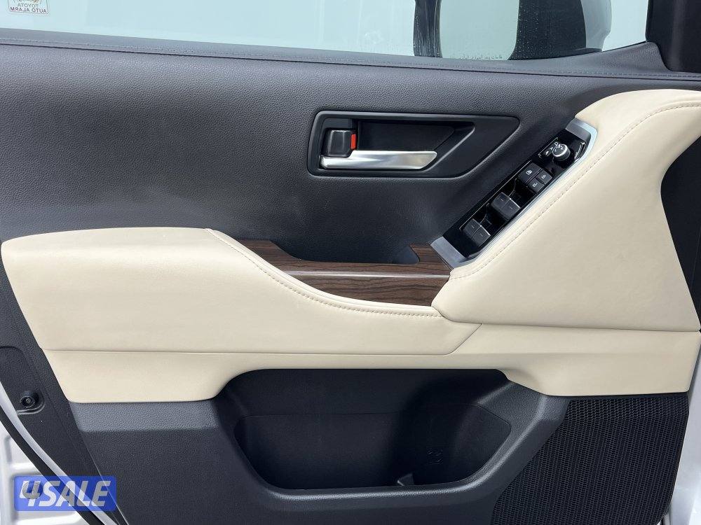 TOYOTA LAND CRUISER Toyota LAND CRUISER 202310