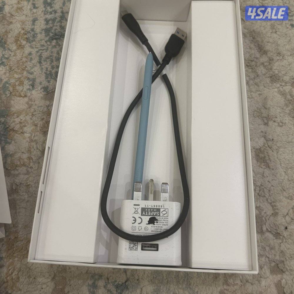 للبيع Samsung Tab S6 Lite 256GB مع القلم والعلبة والشاحن و هاتف نوكيا.4