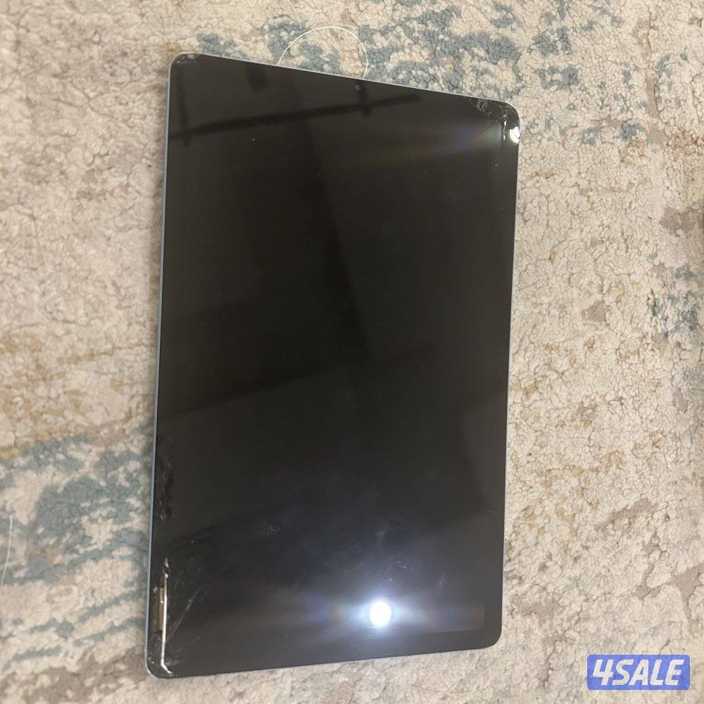 للبيع Samsung Tab S6 Lite 256GB مع القلم والعلبة والشاحن و هاتف نوكيا.7
