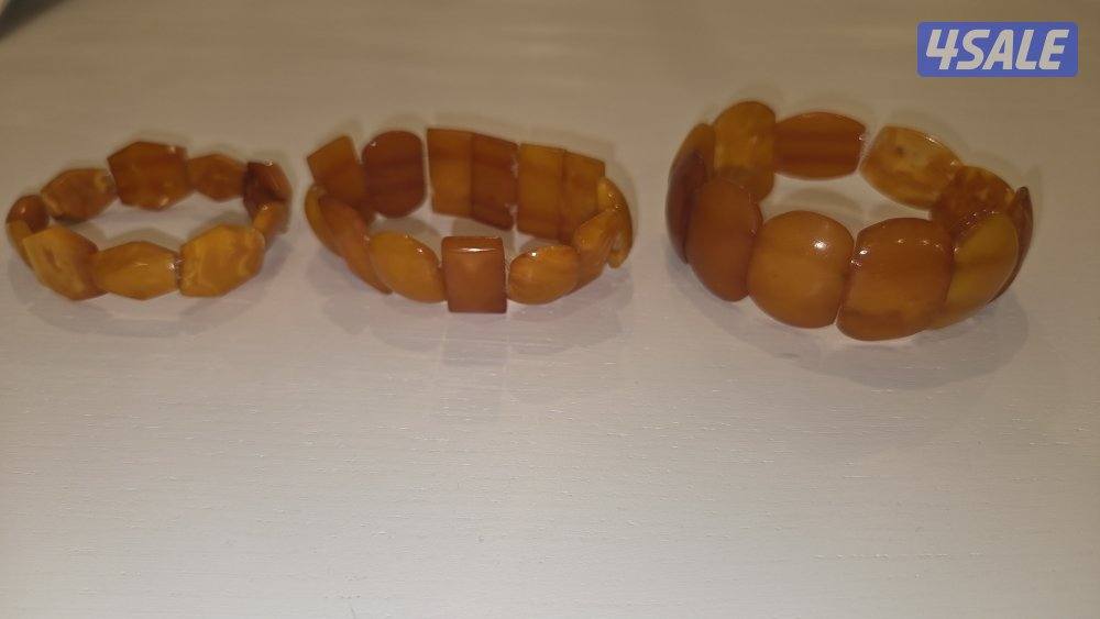 للبيع كهرب اللماني مشجر اساور يد العدد 3 قطع وزنهم الاجمالي 52قرام1