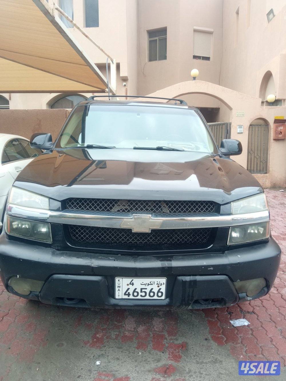 Model 2002, (8 Cylinder )0