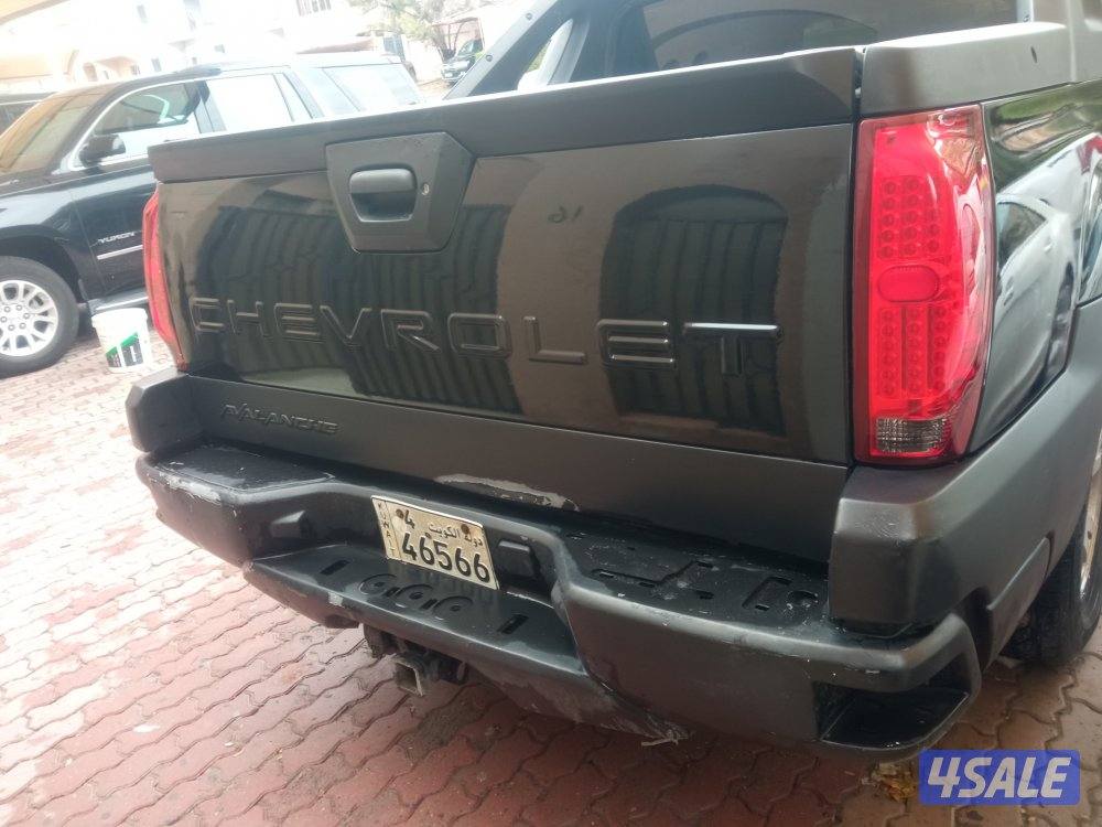 Model 2002, (8 Cylinder )3