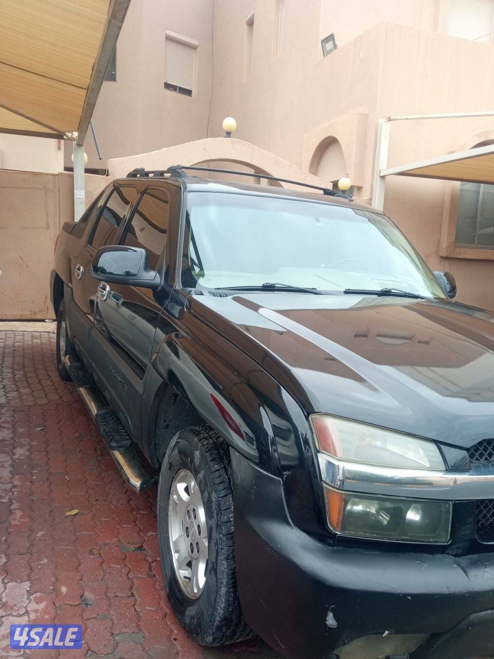 Model 2002, (8 Cylinder )7