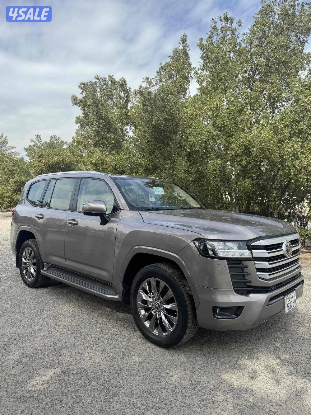 لاند كروزر (GXR (AERO عداد 80 الف1