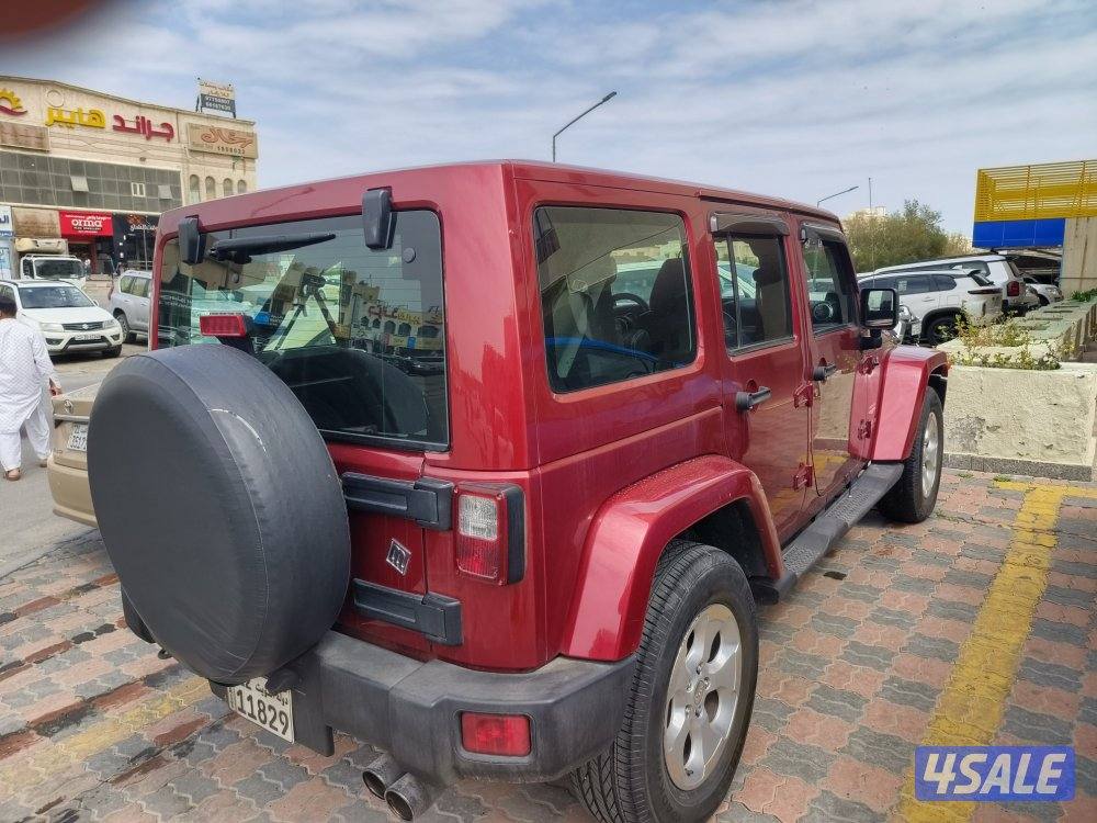 jeep Wrangler Sahara1