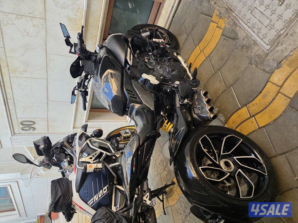 Ducati diavel v4 20230