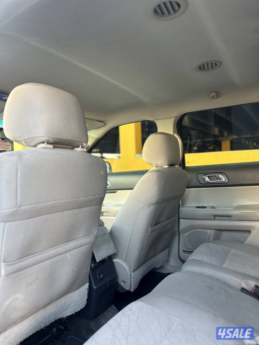 فورد اكسبلورر موديل 2013 بحالة جيدة شرط الفحص6