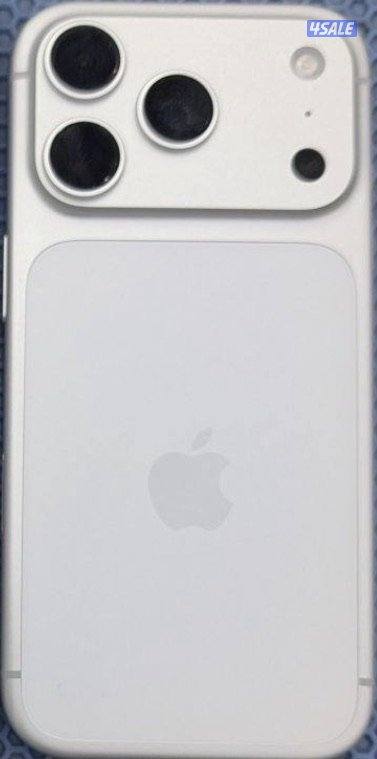 آيفون ١٧ برو1